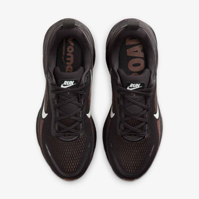 Nike Vomero 18 - Preto/Marrom