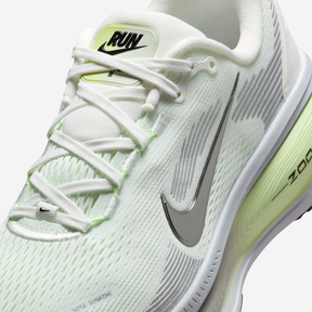 Nike Vomero 18 - Verde Claro/Branco
