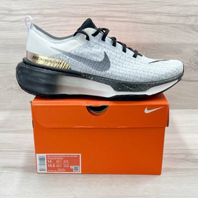 Nike Invincible Run 3 - Cinza/Preto Gold