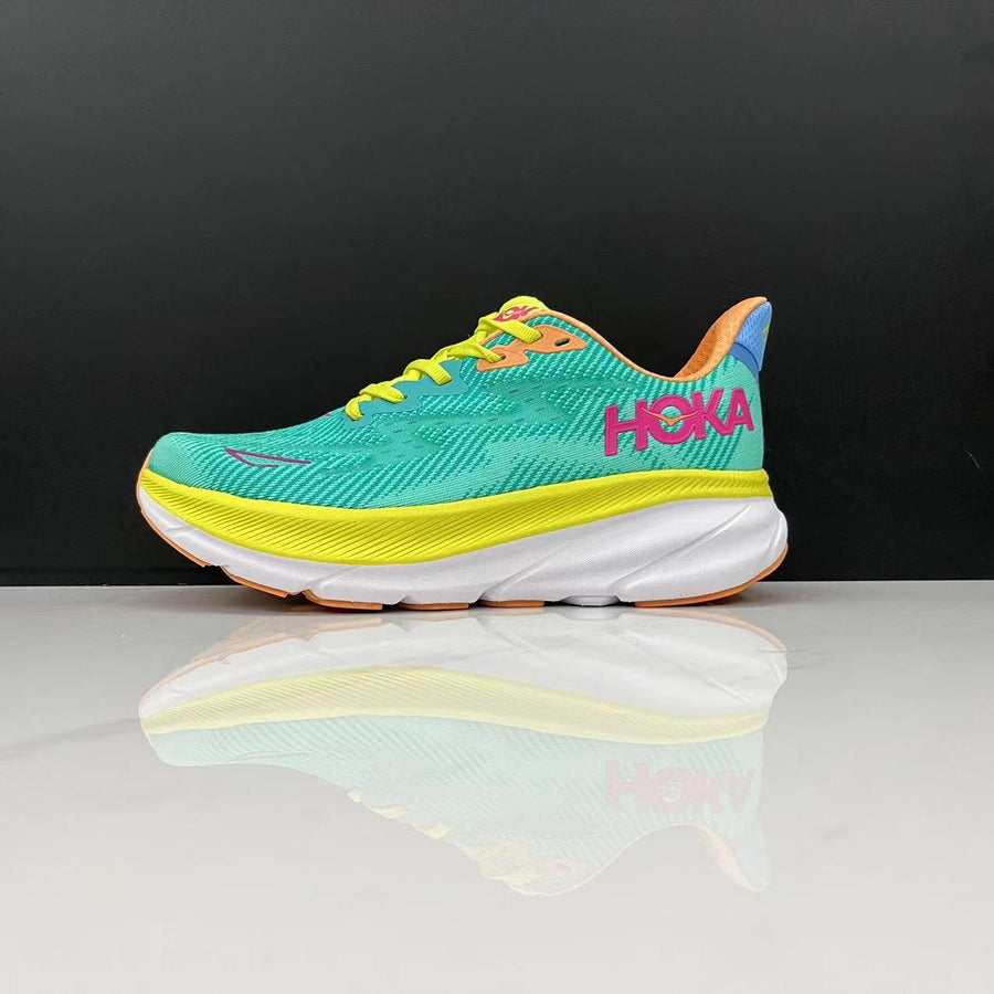HOKA Clifton 9 Cinza Claro – imagem 1 de 5