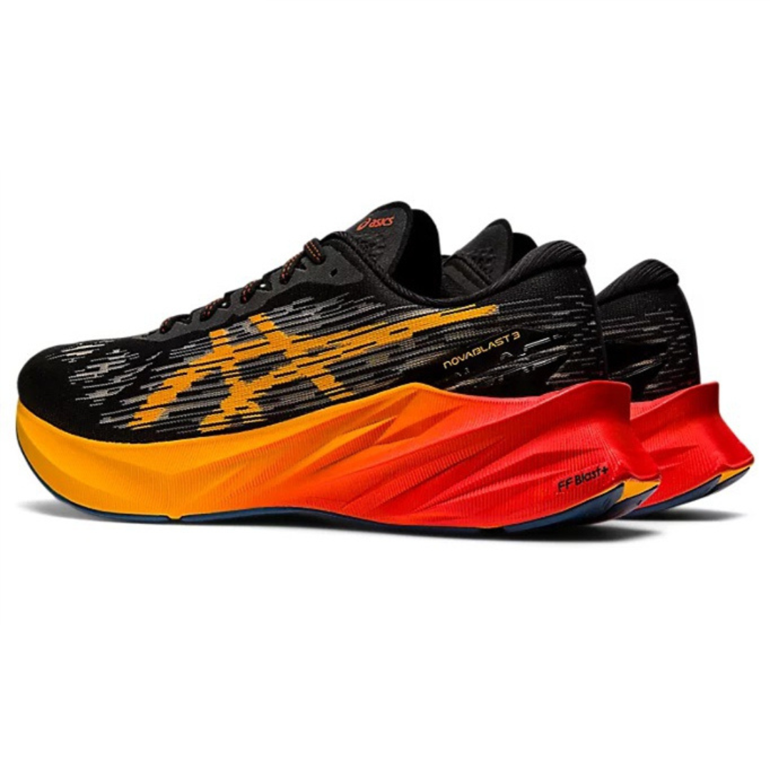 Asics Novablast 3 Preto com Vermelho e Laranja