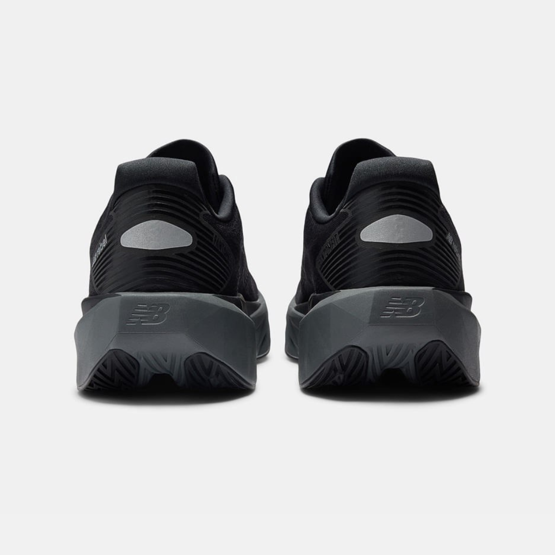 New Balance Fuelcell Rebel V5 - Preto