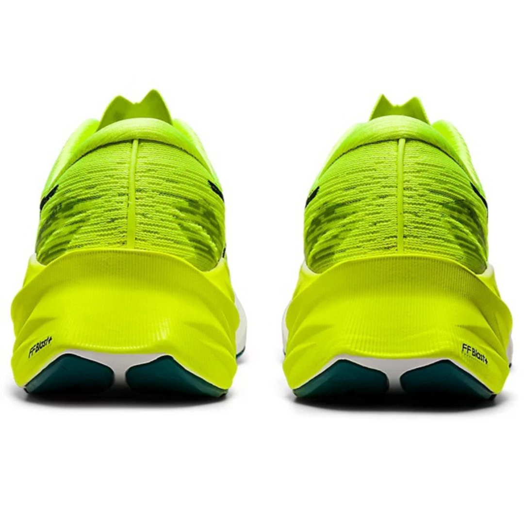 Asics Novablast 3 Verde fluorescente e Preto