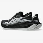 Asics Superblast 3 - Unissex - Preto/Branco