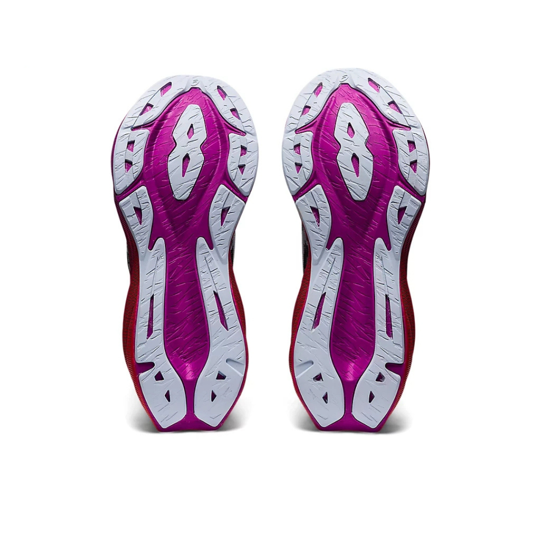 Asics Novablast 3 Preto com Roxo e vermelho