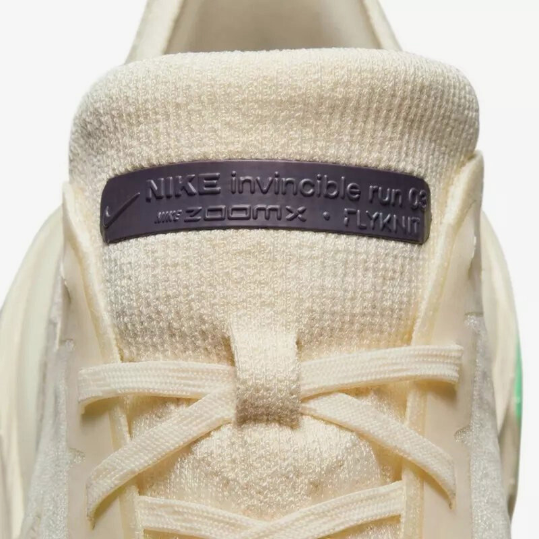 Nike Invincible Run 3 - Bege
