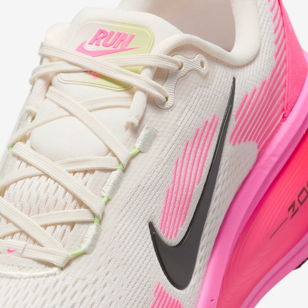 Nike Vomero 18 - Rosa/Bege