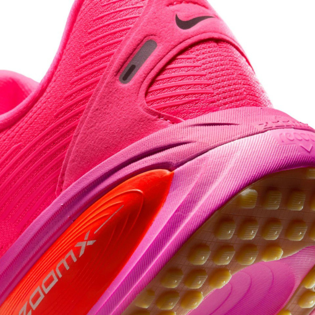 Nike Vomero 18 - Rosa/Laranja