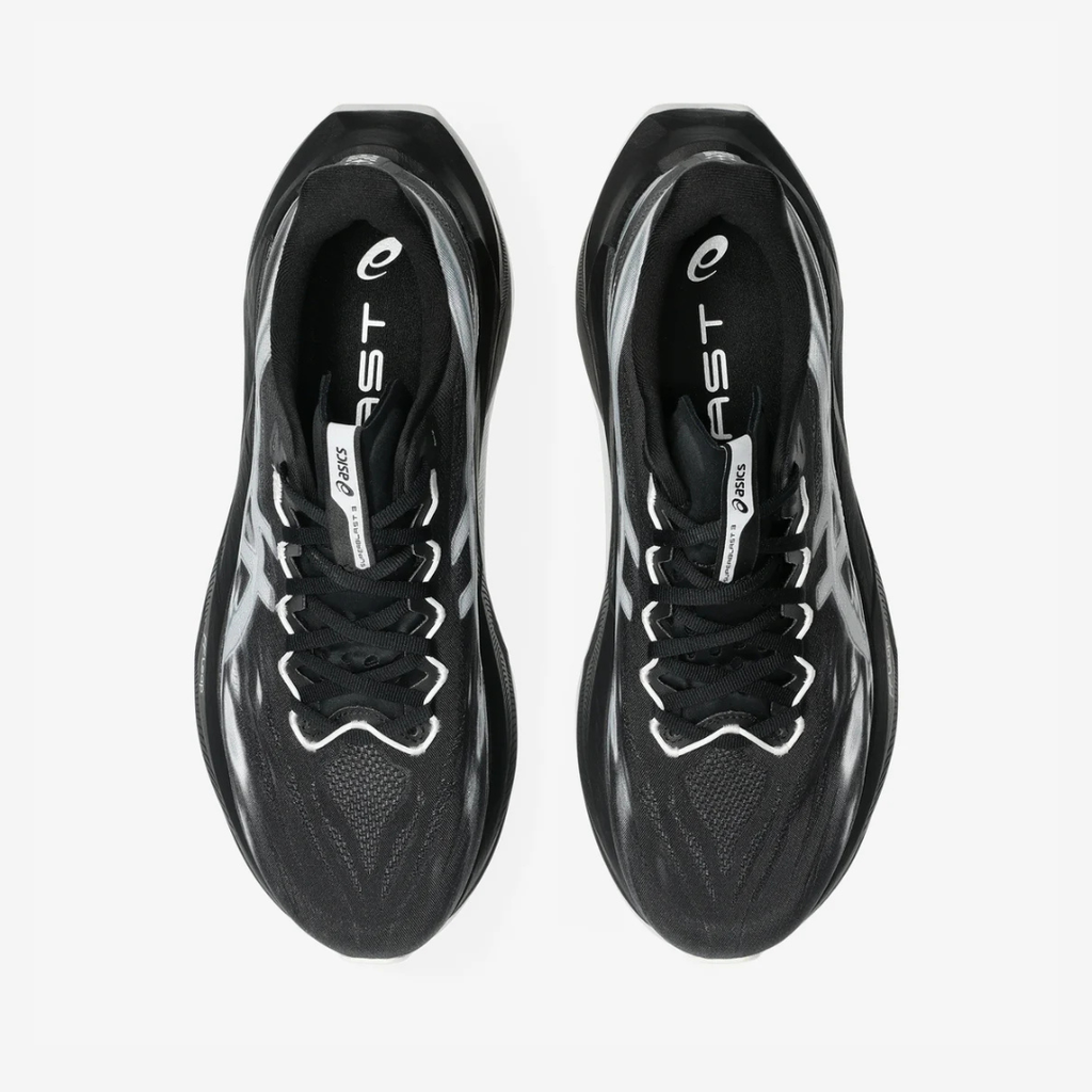 Asics Superblast 3 - Unissex - Preto/Branco