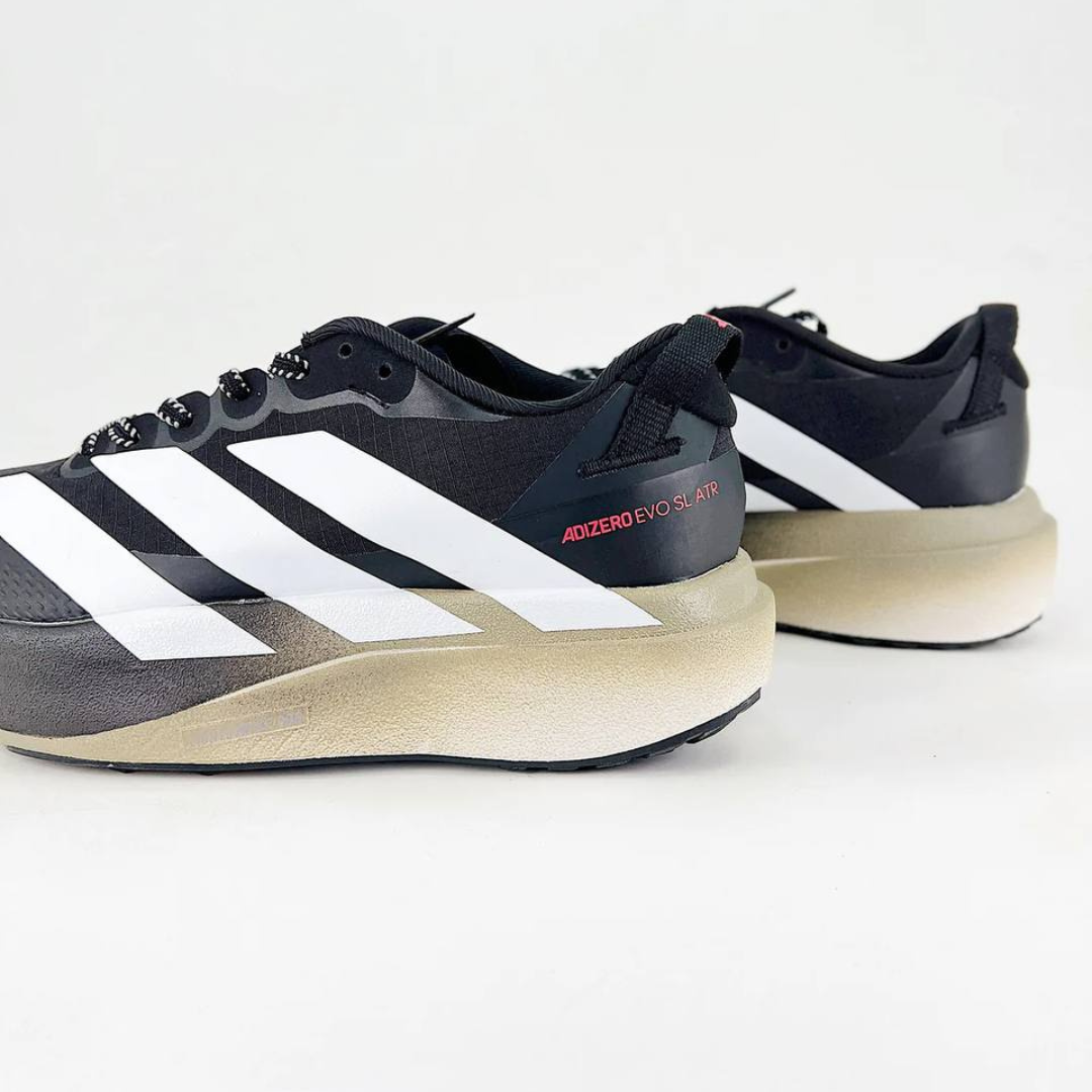 Adidas Adizero EVO SL ATR - Preto/Branco/Bege
