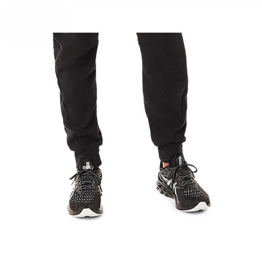 Asics Novablast 3 Preto e Branco