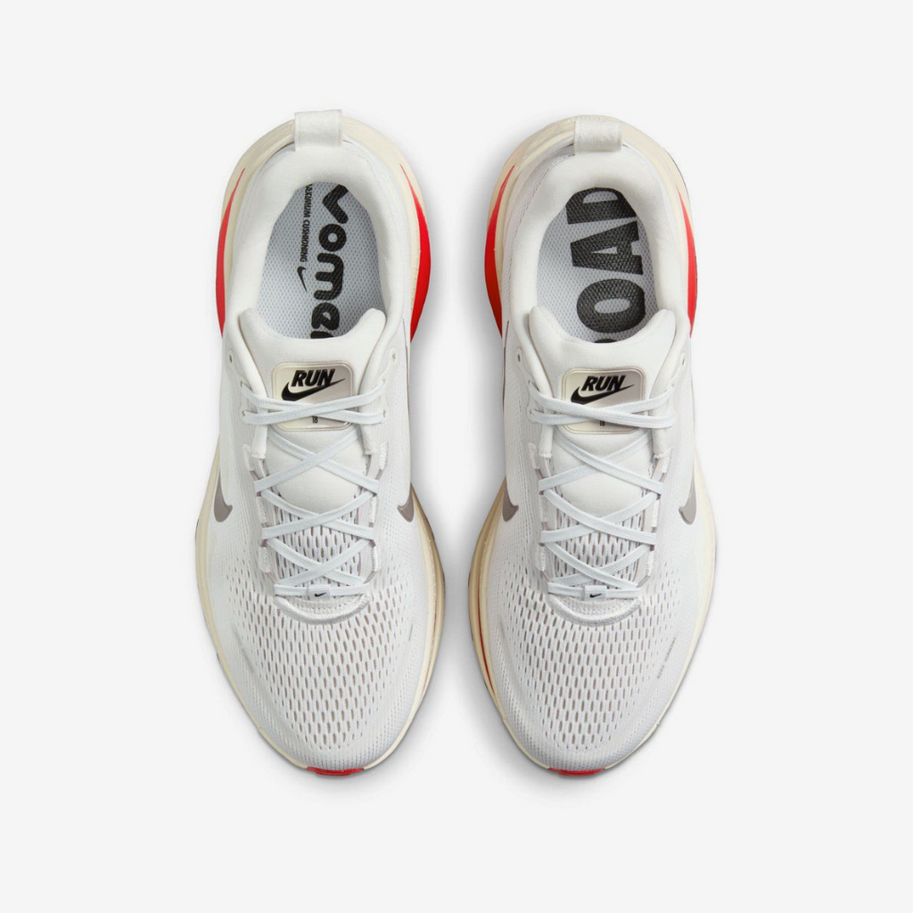 Nike Vomero 18 - Branco/Vermelho