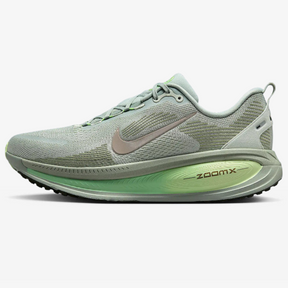 Nike Vomero 18 - Verde Oliva