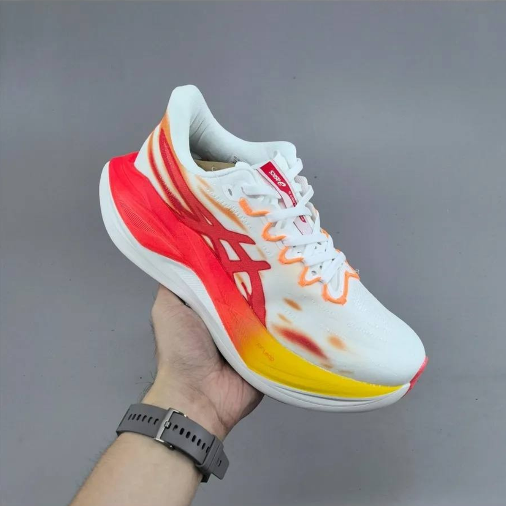 Asics Superblast 3 - Unissex - Branco/Laranja