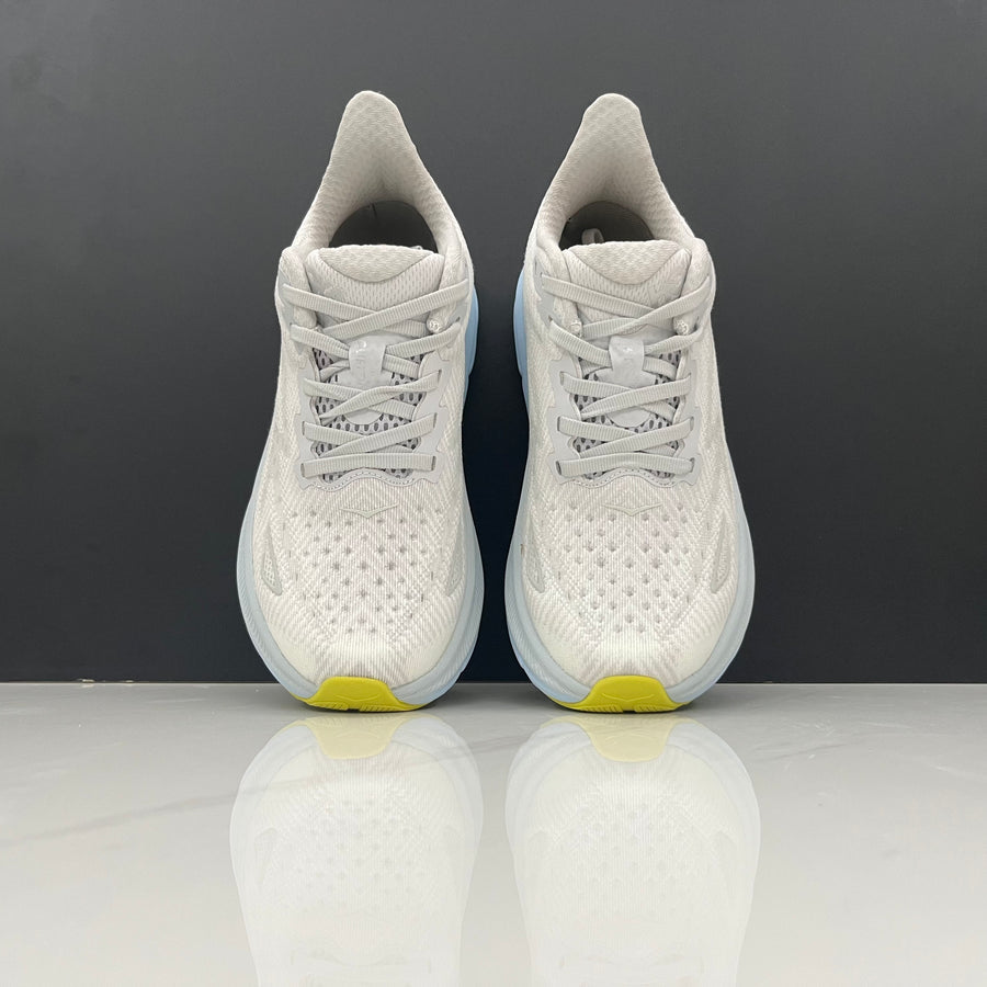 HOKA Clifton 9 Branco e Azul Claro – imagem 4 de 5