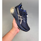 Asics Novablast™ 4 Platinum Azul Marinho Dourado