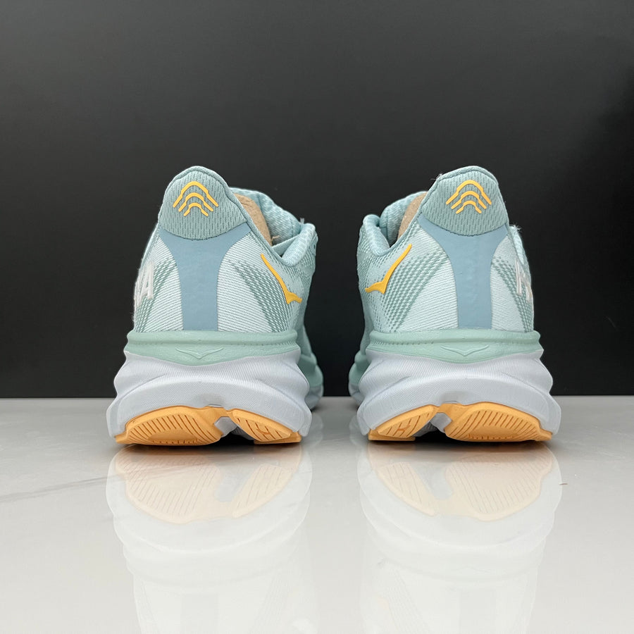 HOKA Clifton 9 Amarelo e Vermelho – imagem 4 de 6