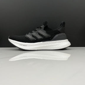 Adidas Ultraboost 5 Preto Branco