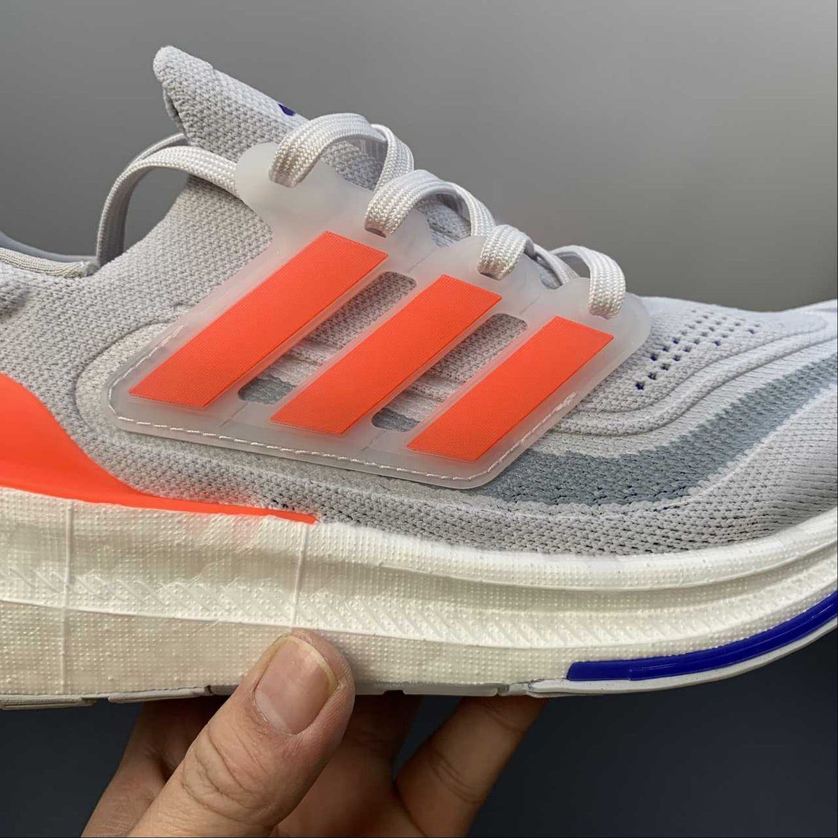 Adidas Ultraboost Light 23 Cinza com Laranja – ForTimer
