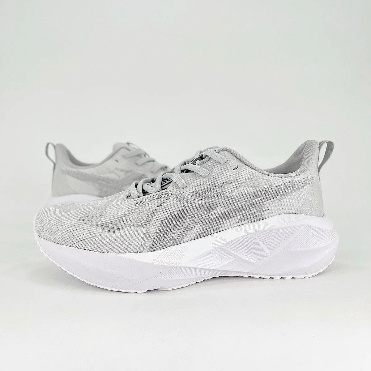 Asics Novablast 5 - Branco