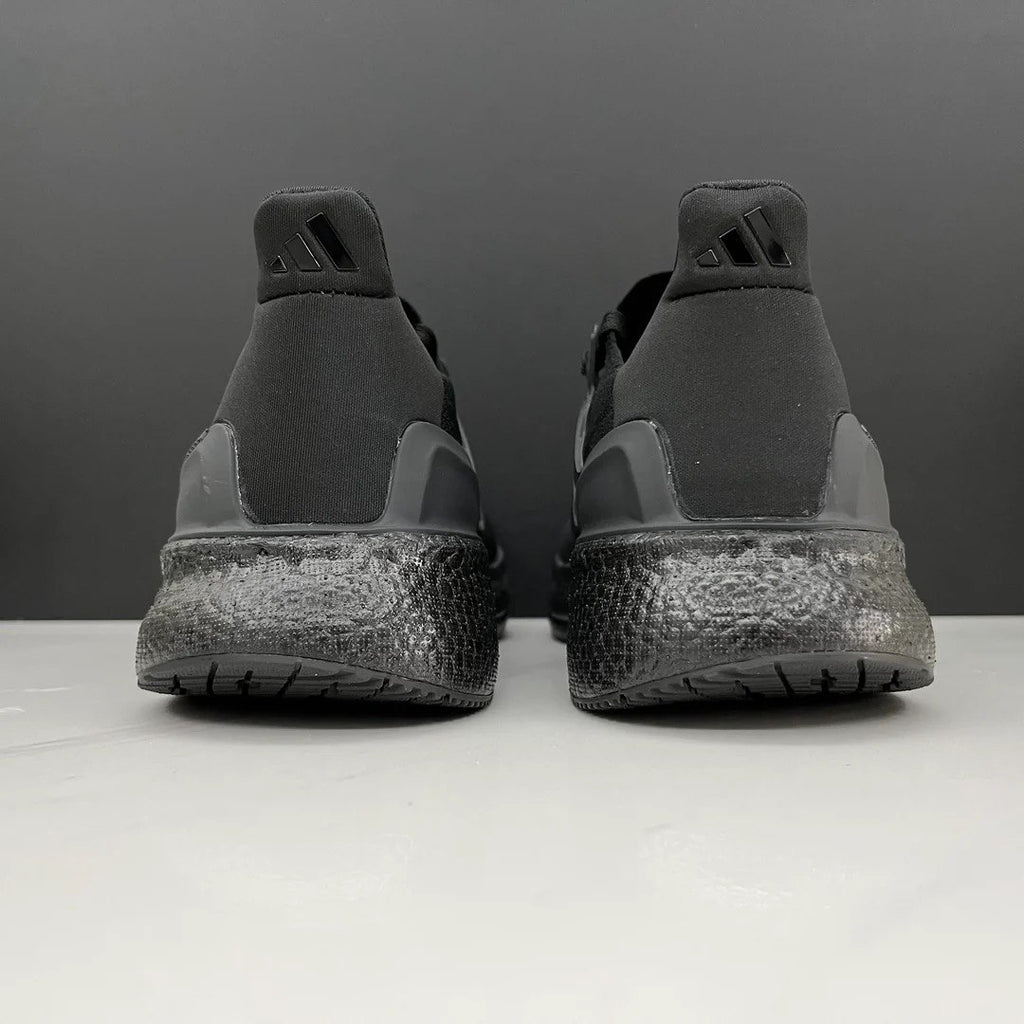 Adidas Ultraboost 5 Preto